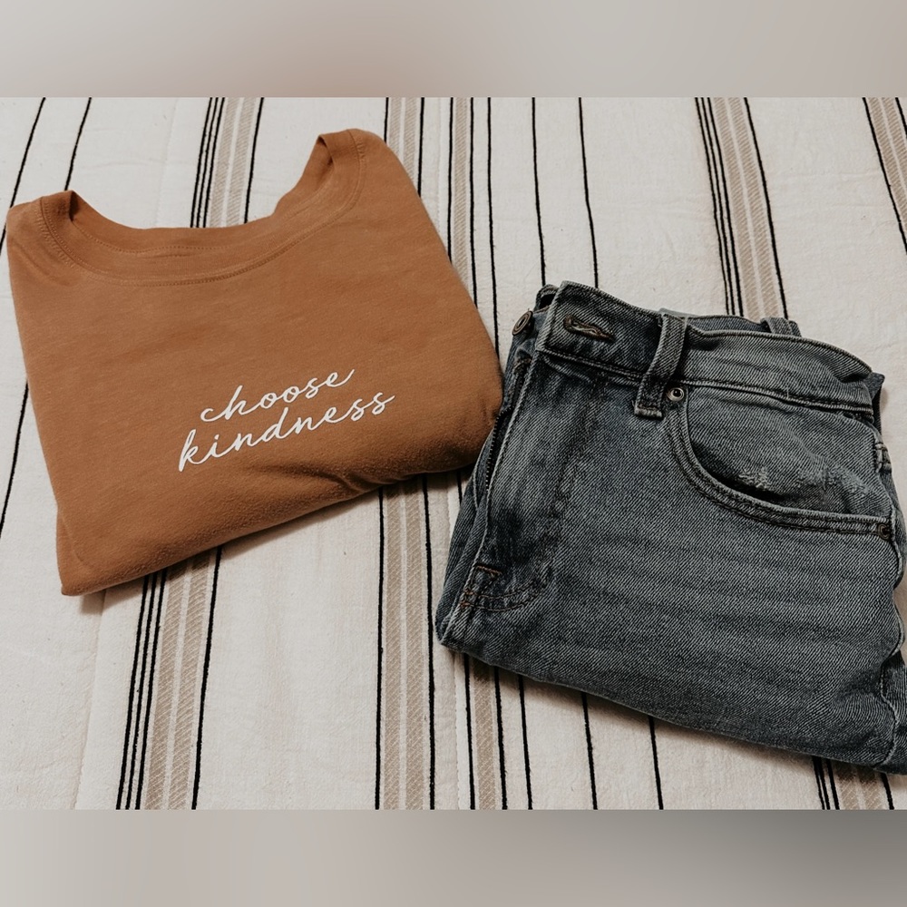 “Choose Kindness” Top